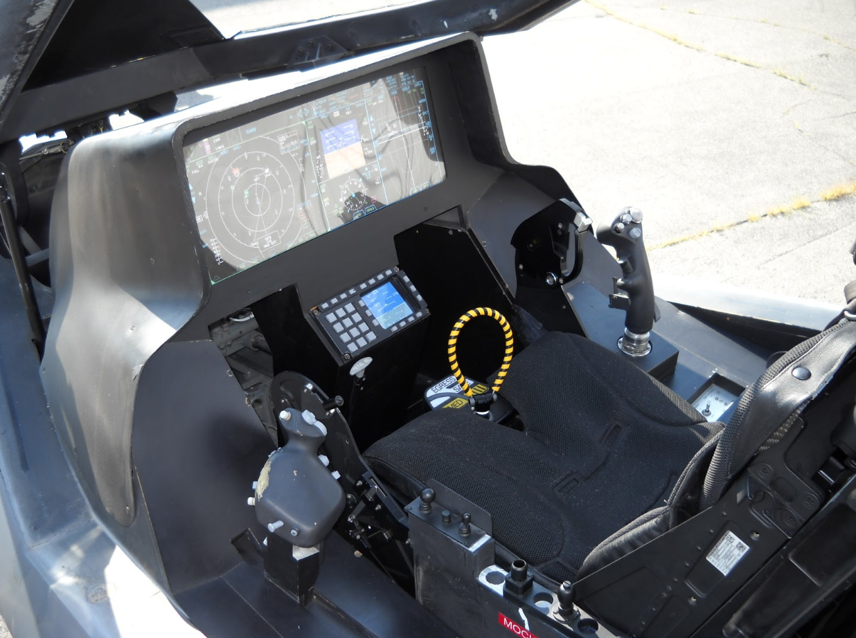 Innovative Cockpit of the F-35 | Military Machine