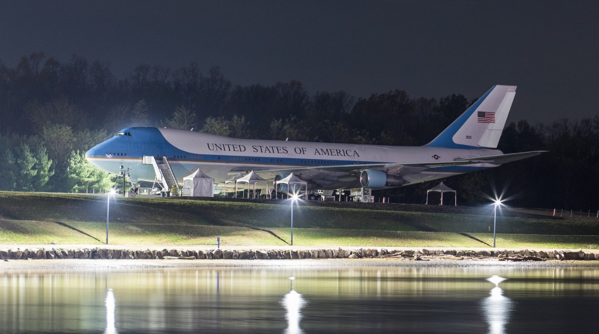 Air Force One facts, cost