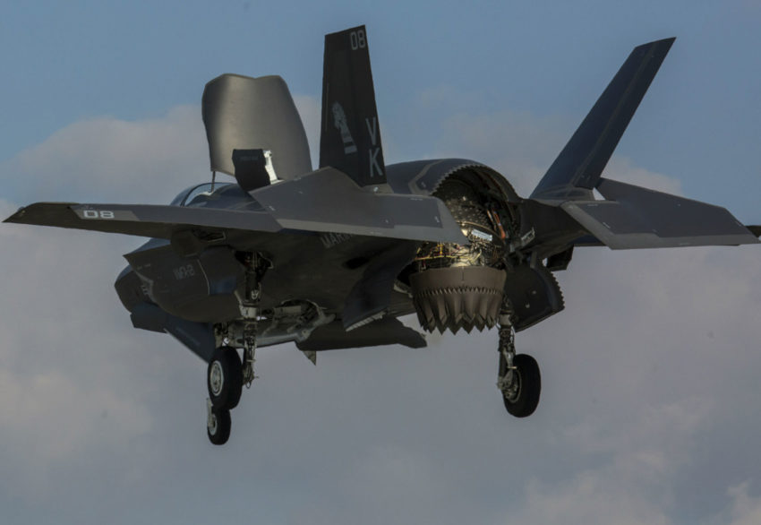 Remarkable-Images-Of-The-F-35-Lightning | Military Machine